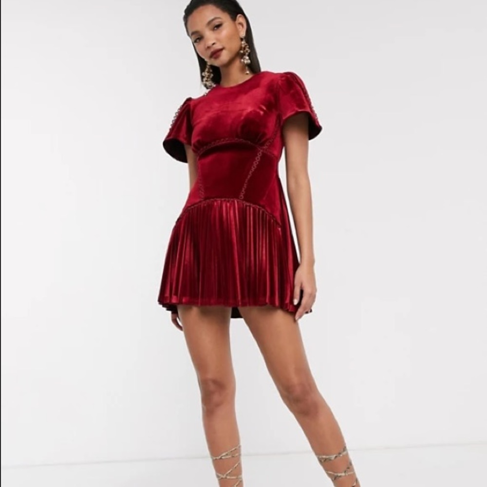 NWT ASOS burgundy velvet mini dress size 2 Christmas NYE